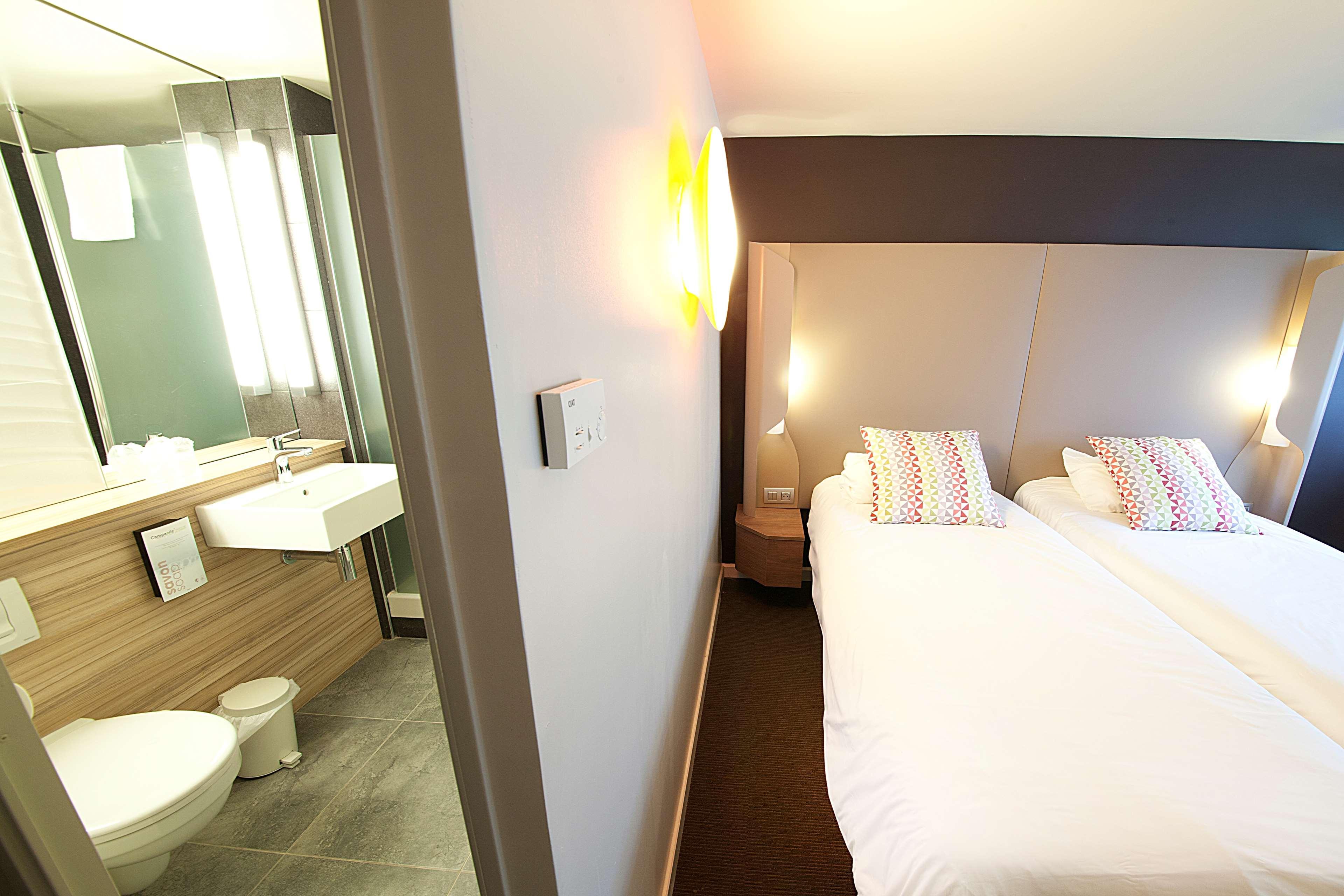 Campanile Clermont-Ferrand ~ Aubiere Hotell Eksteriør bilde